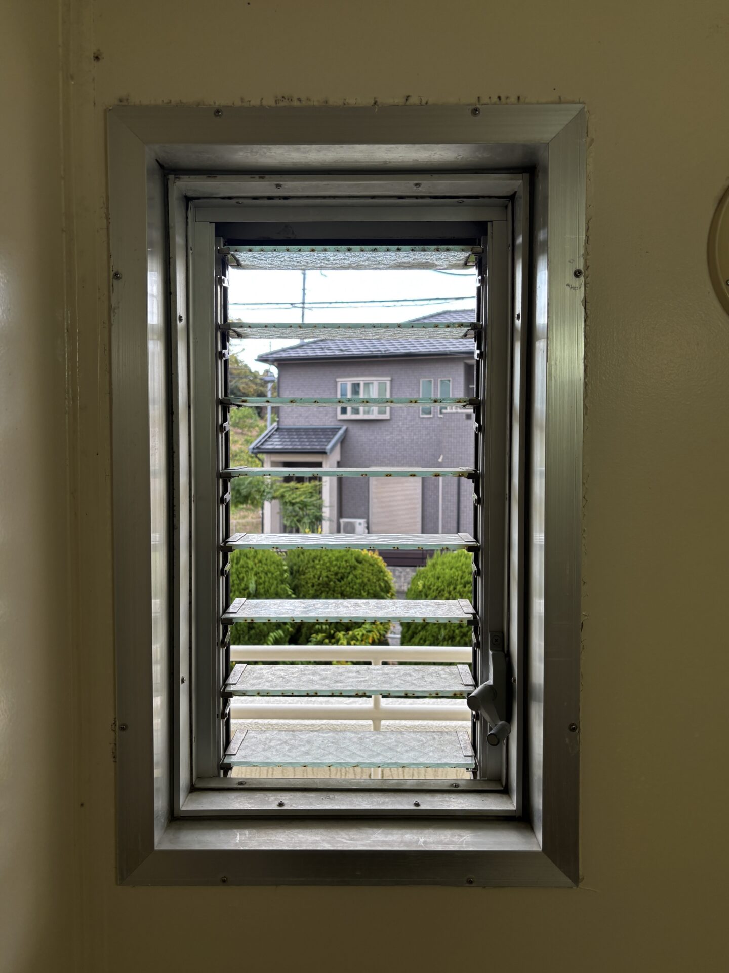 開き網戸取付